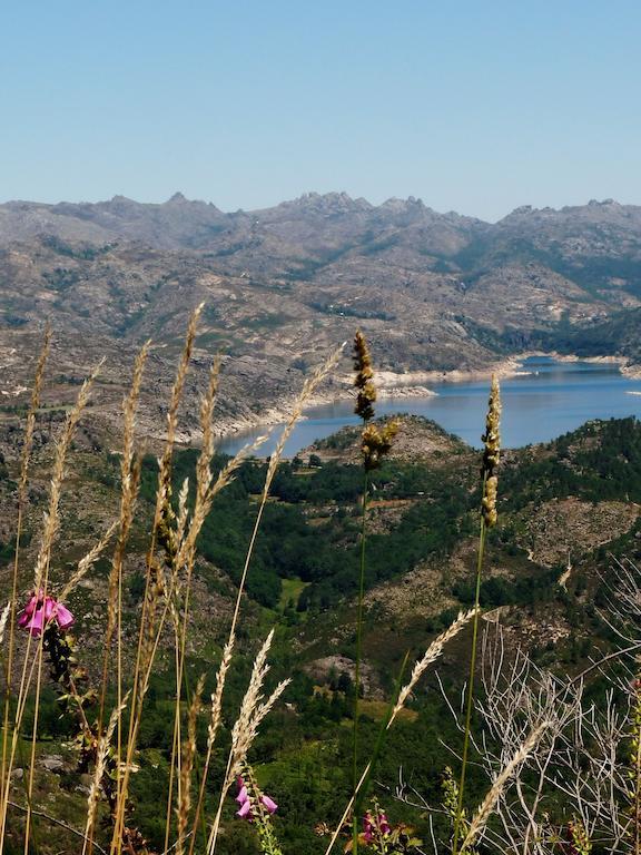 Готель Nomad Planet Fiaes do Rio Екстер'єр фото
