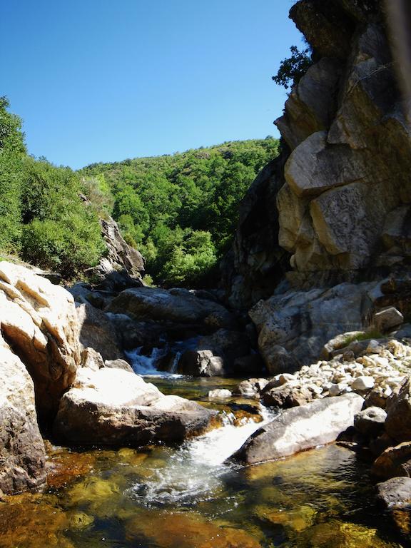 Готель Nomad Planet Fiaes do Rio Екстер'єр фото